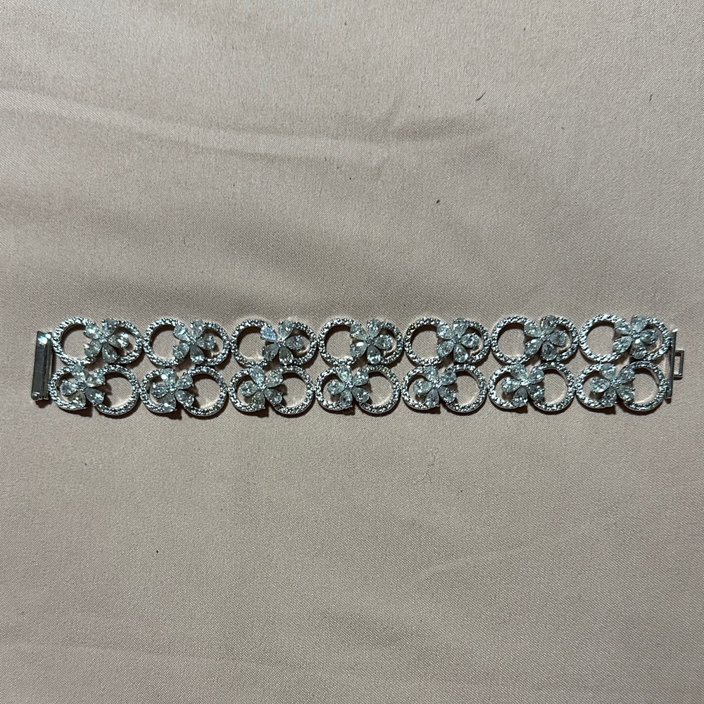 Elegant Silver Bracelet